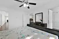 7033 129A STREET - thumbnail 13