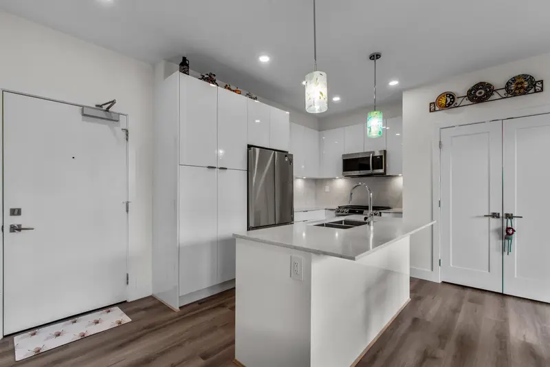 A506 8447 202 STREET - photo 2 of 25