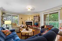 210 14998 101A AVENUE - thumbnail 13