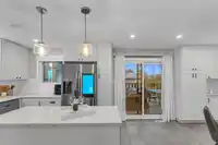 11585 ROYAL CRESCENT - thumbnail 3