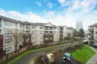 312 8084 120A STREET - thumbnail 3