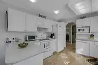 217 10584 153 STREET - thumbnail 20