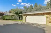217 10584 153 STREET - thumbnail 38