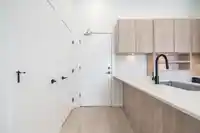 304 19577 65B AVENUE - thumbnail 2