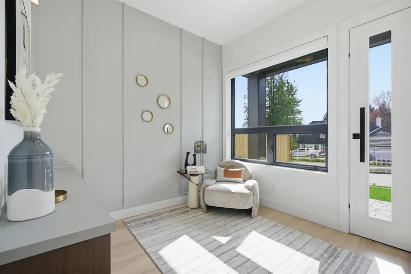 20473 69 AVENUE - photo 3 of 25