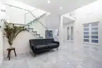 10490 125A STREET - thumbnail 6