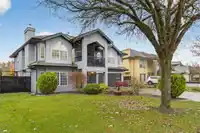 13745 58A AVENUE - thumbnail 3