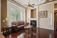 5528 189A STREET - thumbnail 3