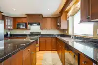 16766 108A AVENUE - thumbnail 10