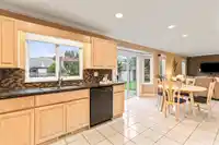 6332 189 STREET - thumbnail 14
