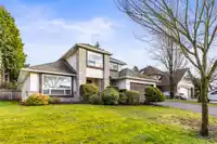 6332 189 STREET - thumbnail 3