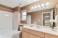 6332 189 STREET - thumbnail 28