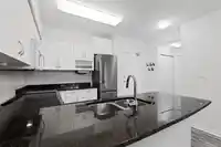 403 16068 83 AVENUE - thumbnail 5