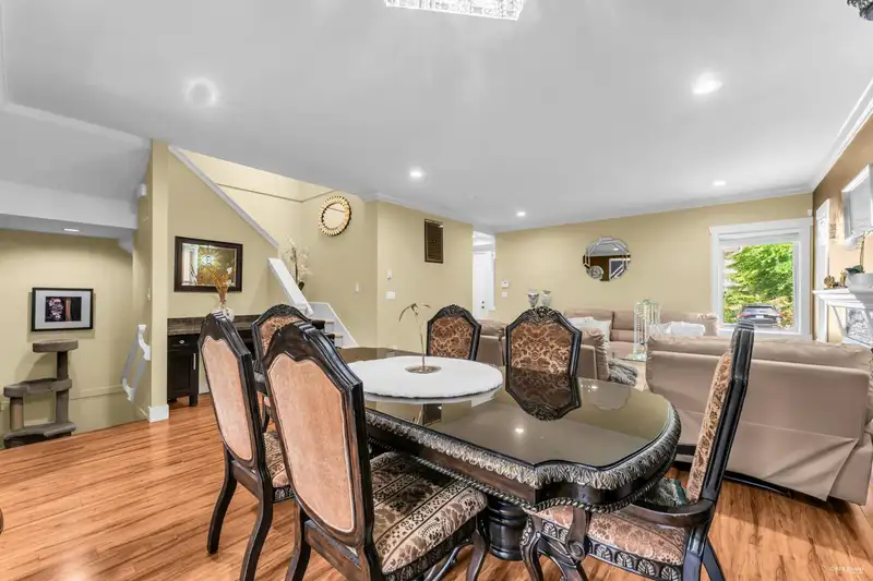 26 15168 66A AVENUE - photo 4 of 20