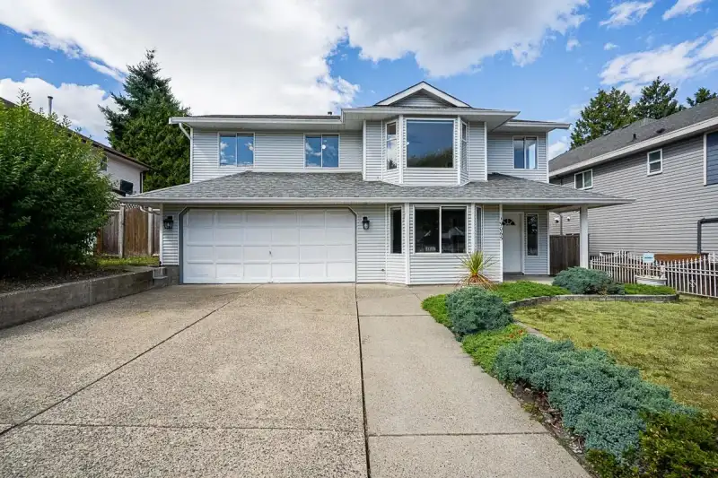 19065 60 AVENUE - photo 1 of 30