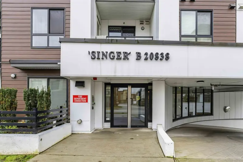 B207 20838 78B AVENUE - photo 1 of 25