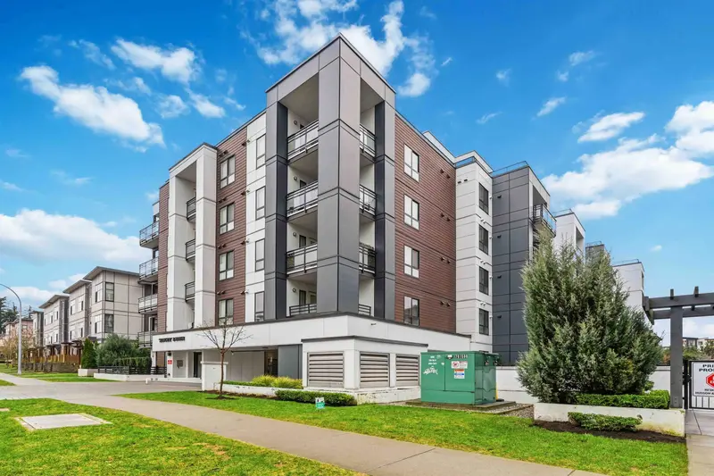 B207 20838 78B AVENUE - photo 3 of 25