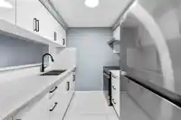 301 9632 120A STREET - thumbnail 10