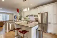 3 6378 142 STREET - thumbnail 13