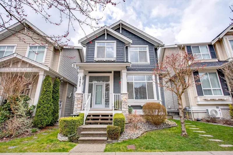 10473 ROBERTSON STREET - photo 1 of 25