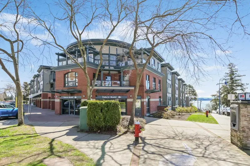 211 15210 PACIFIC AVENUE - photo 2 of 25