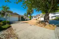 17346 60A AVENUE - thumbnail 3