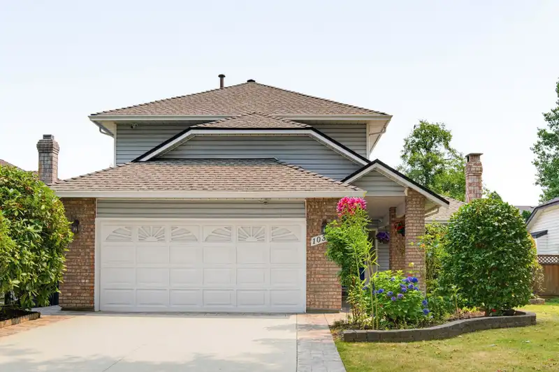 10340 167 STREET - photo 1 of 40