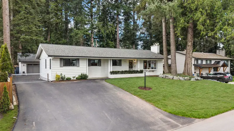 3295 MARVERN WAY - photo 2 of 25