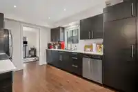 6103 172B STREET - thumbnail 5