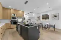 101 15871 111A AVENUE - thumbnail 11
