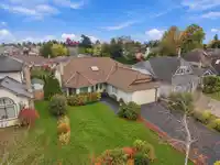 6142 184A STREET - thumbnail 37