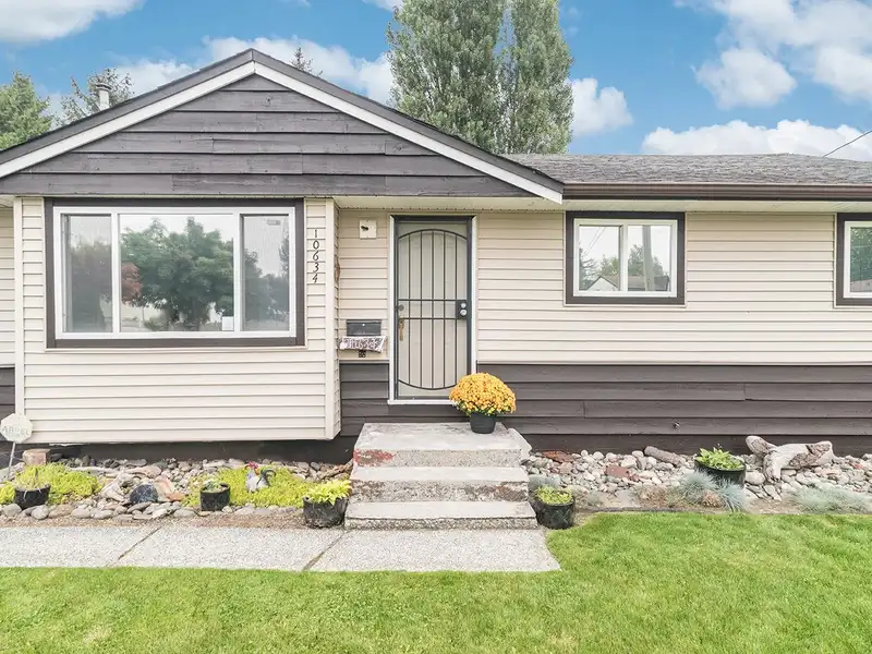10634 141 STREET - photo 1 of 36