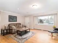 10634 141 STREET - thumbnail 4