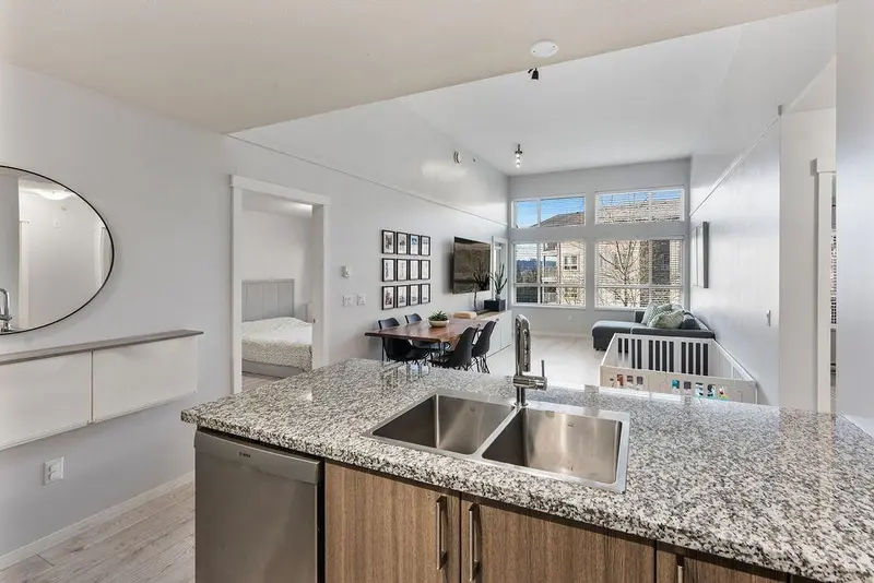 413 3156 DAYANEE SPRINGS BOULEVARD - photo 3 of 25