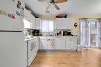 7978 126A STREET - thumbnail 10