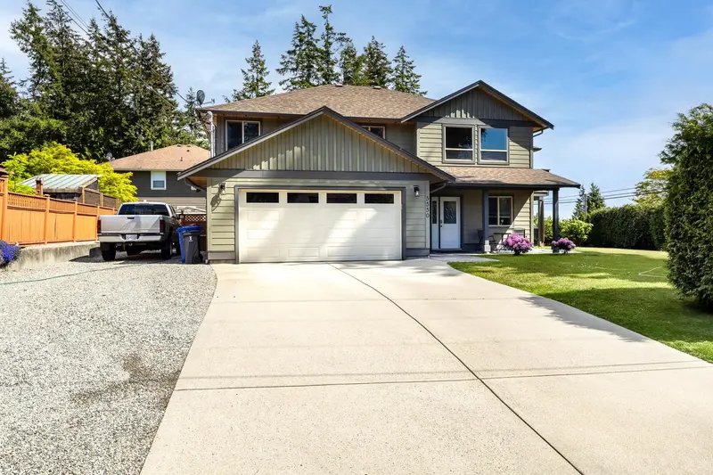 5550 WINTER ROAD - photo 2 of 25