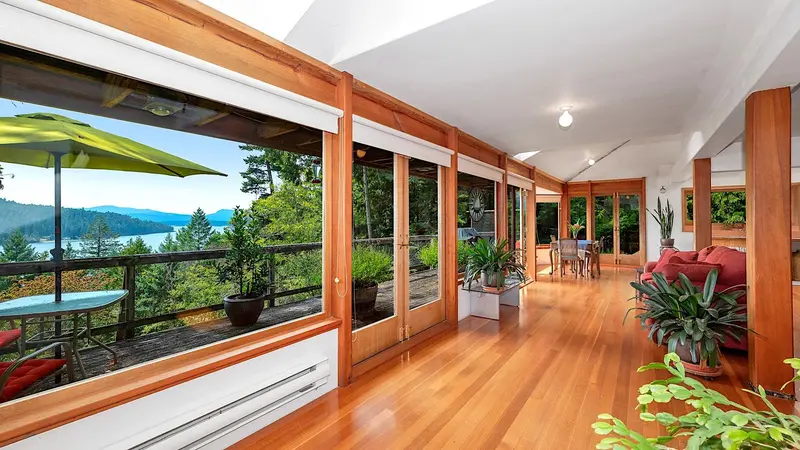 476 MARINE DRIVE - photo 3 of 25