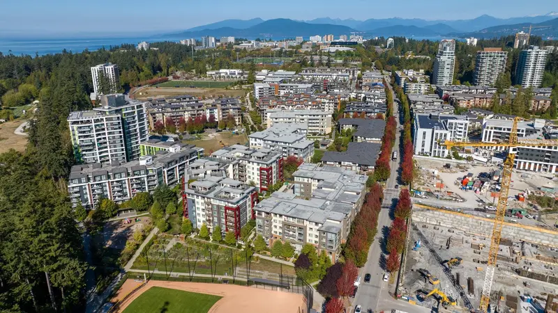 #410 3581 ROSS DRIVE - photo 1 of 25