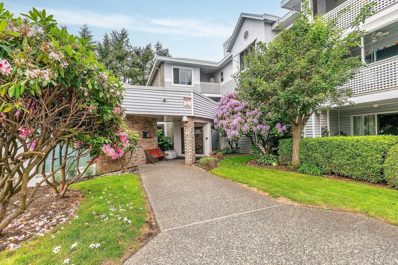 119 32833 LANDEAU PLACE - photo 1 of 25