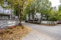 14 8775 161 STREET - thumbnail 1